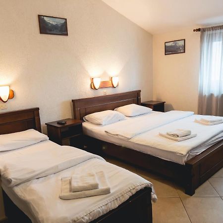 Hotel Zlatni Bor Žabljak Dış mekan fotoğraf
